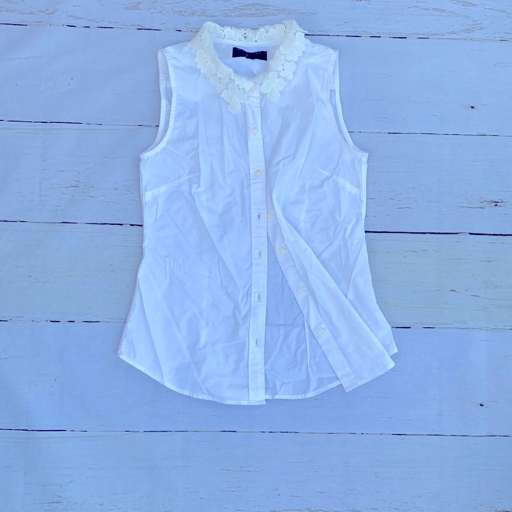 ⭐️ 2/$25 ⭐️ Banana Republic dressy top